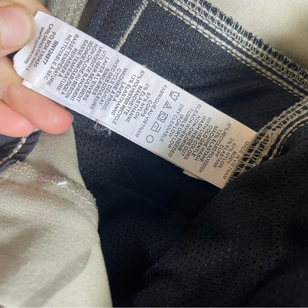 Prana Women’s 6 Tan Green Camo Joggers Capris Active Camping Comfort Pants - Picture 10 of 11